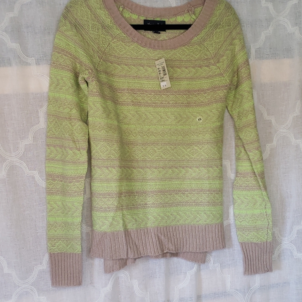 American eagle sweater